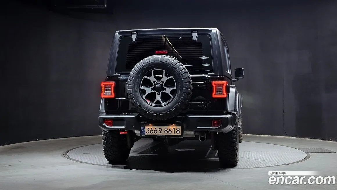 Jeep Wrangler — фото 4