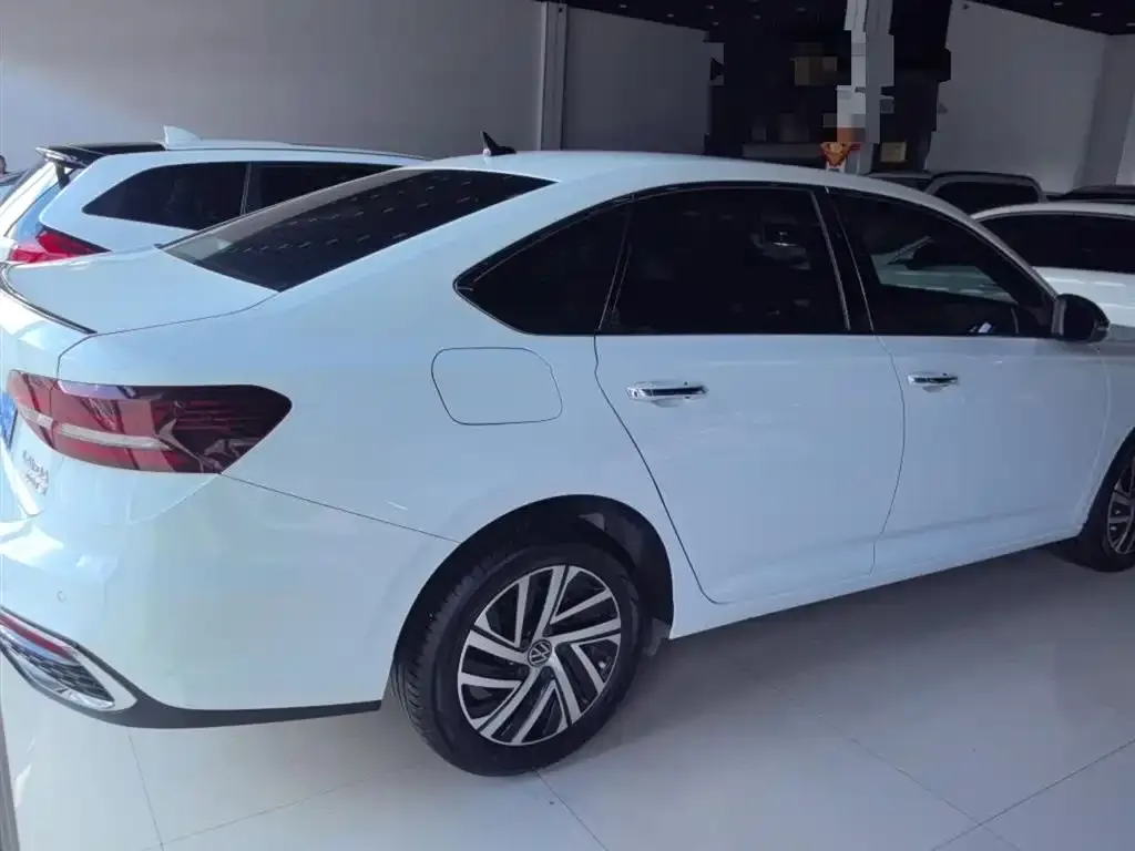 Volkswagen Lavida 2023 из CN, фото 8