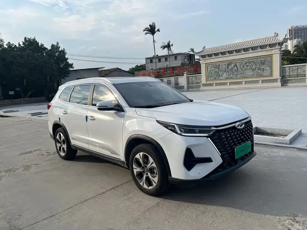 Chery Tiggo 8 PRO NEV — фото 3