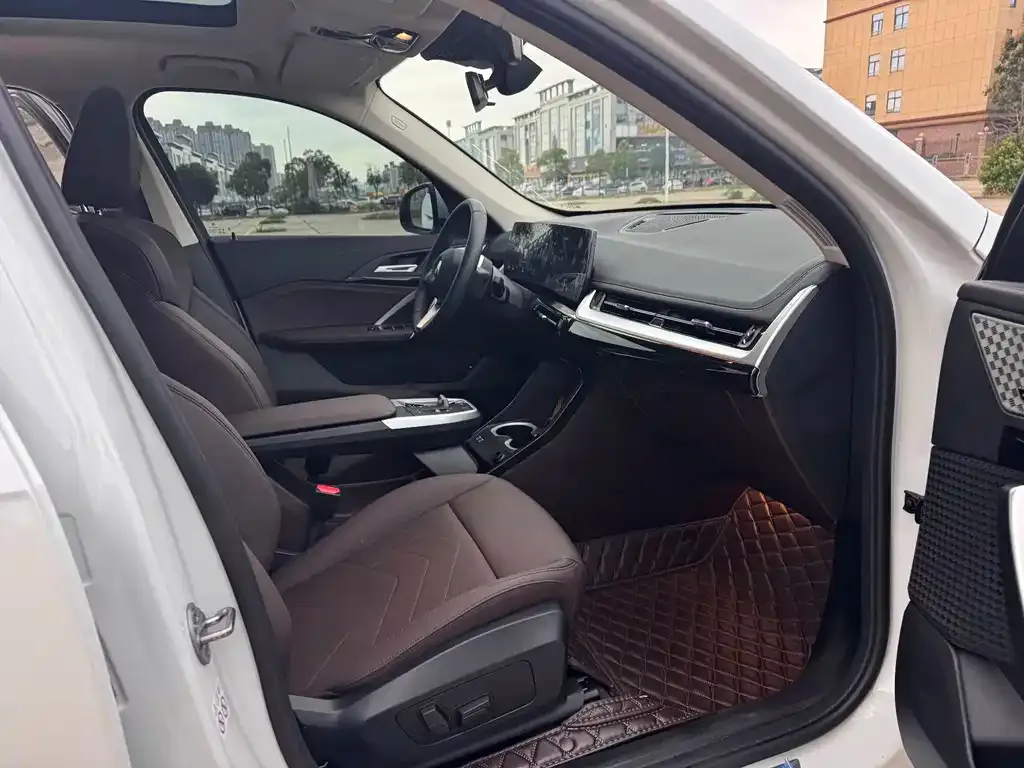 BMW X1 2024 из CN, фото 9