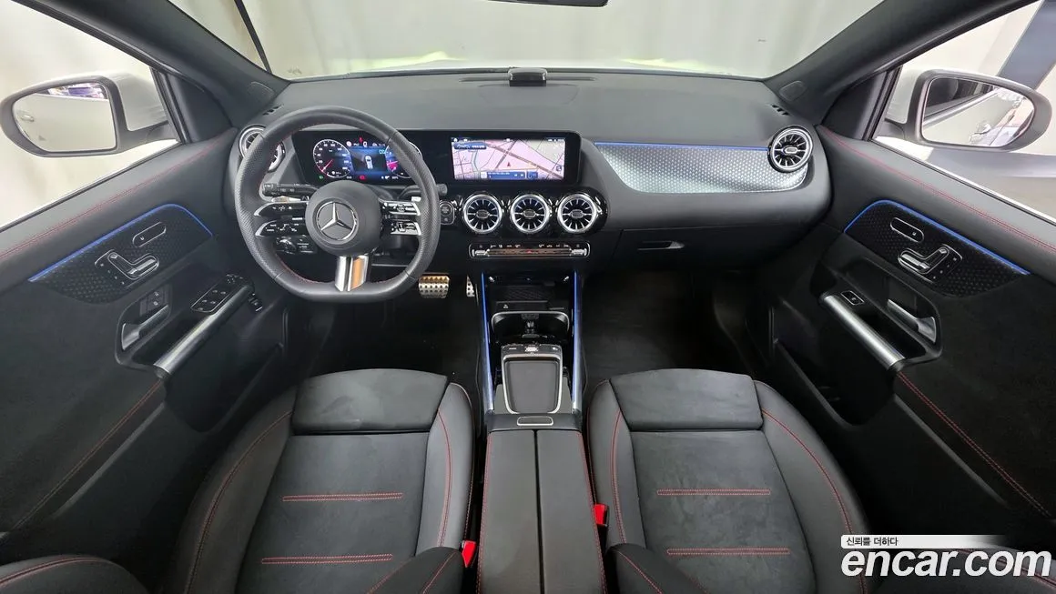 Mercedes-Benz GLA-Class — фото 7