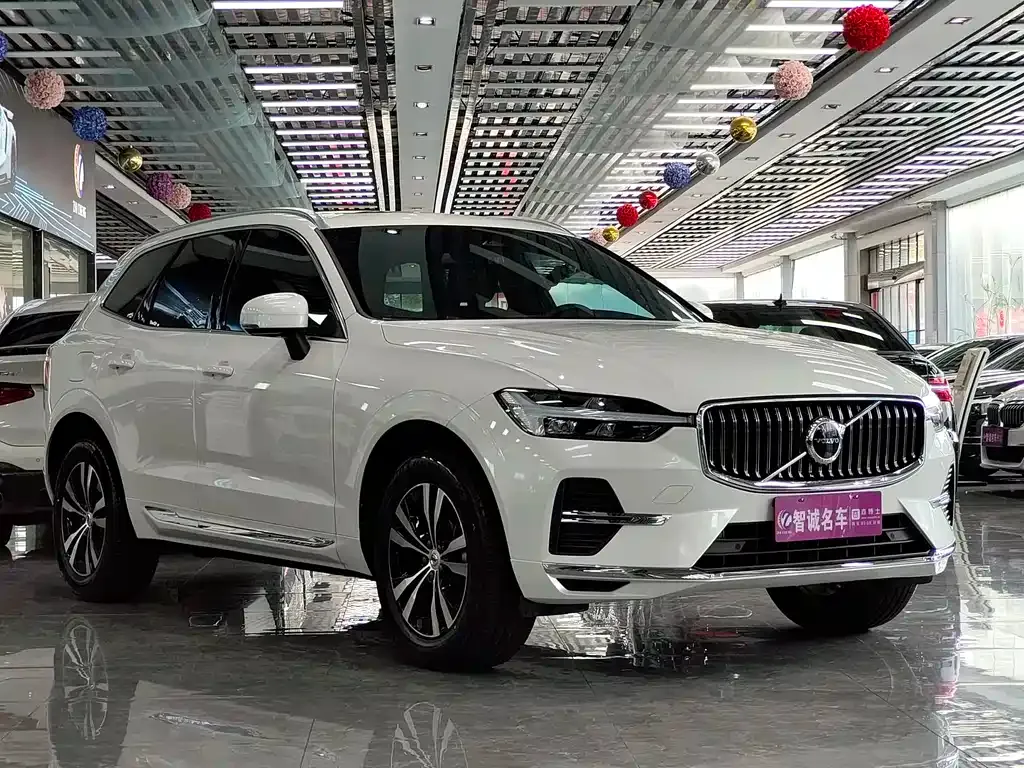 Volvo XC60 2024 из CN, фото 3