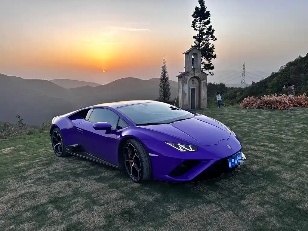 Lamborghini Huracan — фото 1