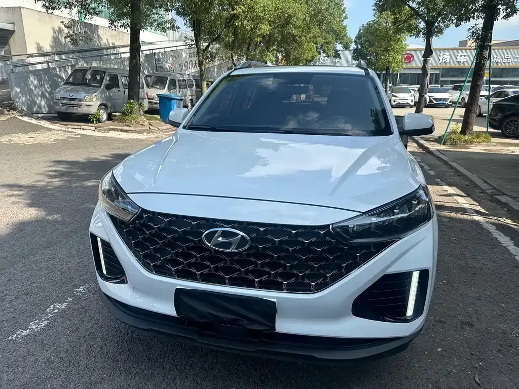 Hyundai ix35 2023 из CN, фото 2