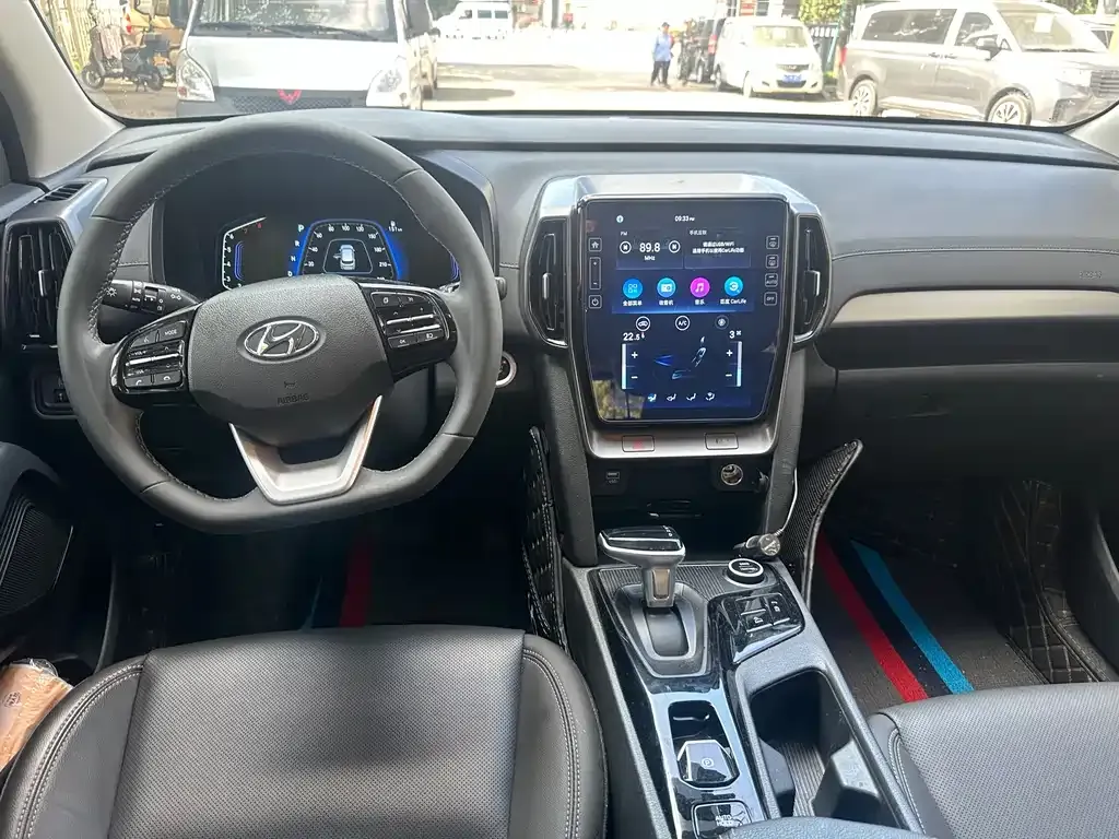 Hyundai ix35 2023 из CN, фото 8