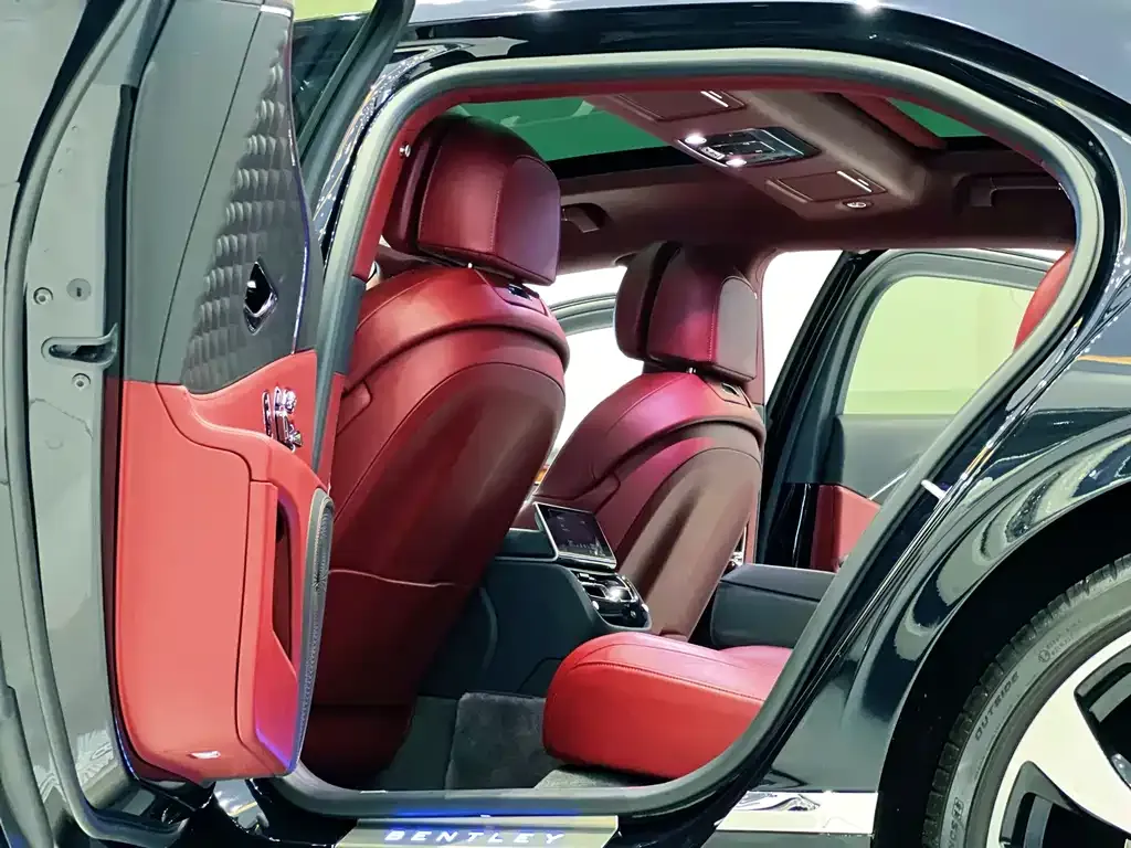 Bentley Flying Spur 2021 из CN, фото 6