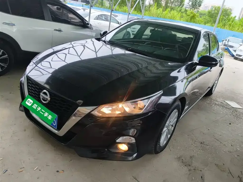Nissan Teana 2022 из CN, фото 2
