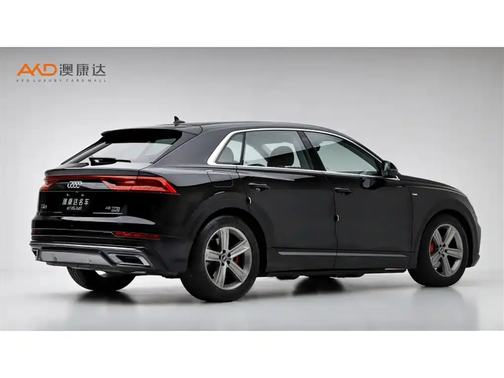 Audi Q8 — фото 3