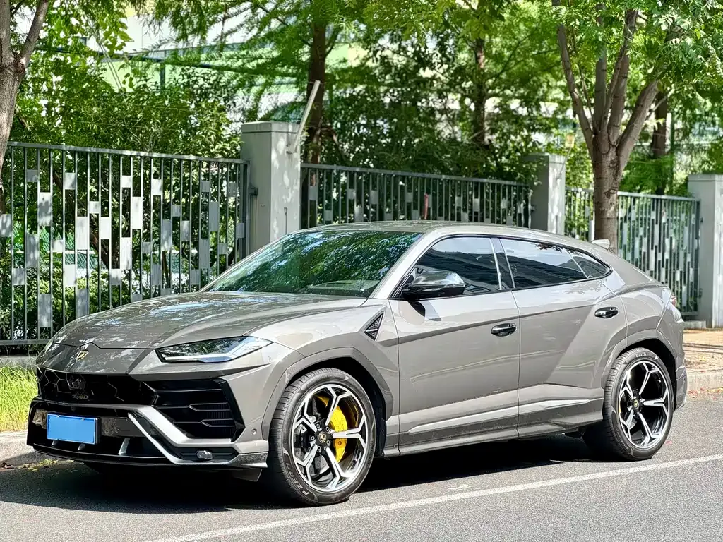 Lamborghini Urus 2021 из CN, фото 1
