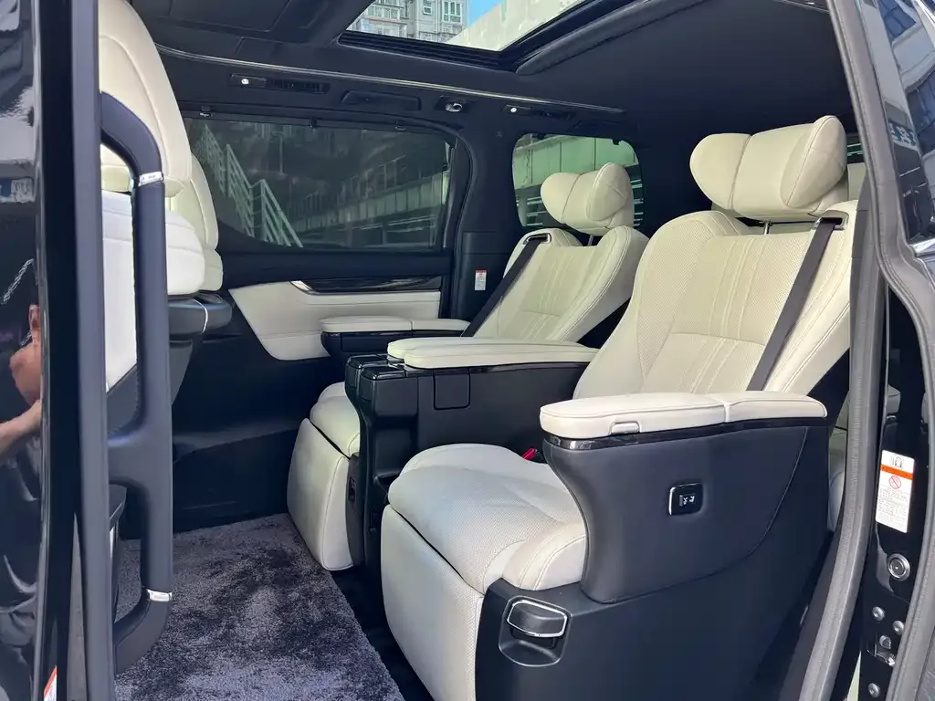 Lexus LM 2021 из CN, фото 4