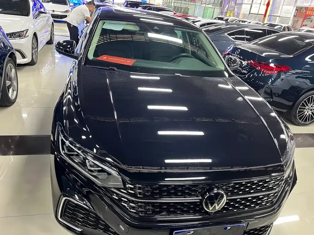 Volkswagen Passat — фото 2