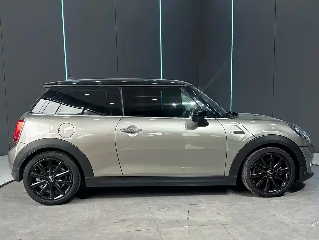 MINI Cooper (3-door) 2021 из CN, фото 4