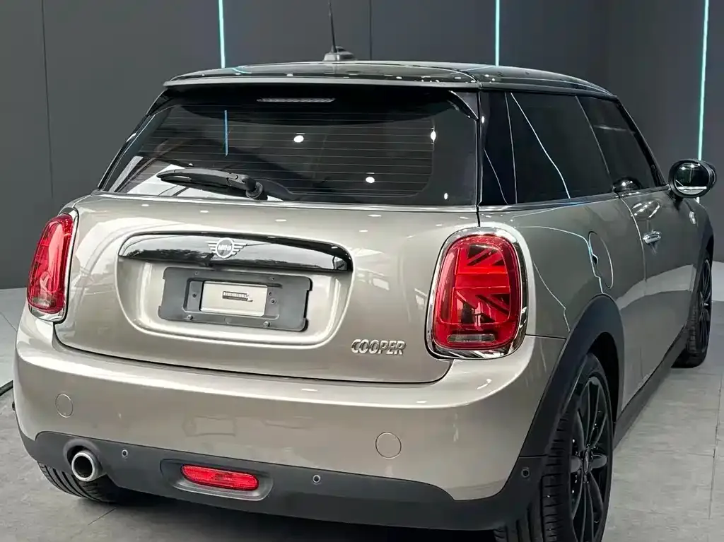 MINI Cooper (3-door) 2021 из CN, фото 6