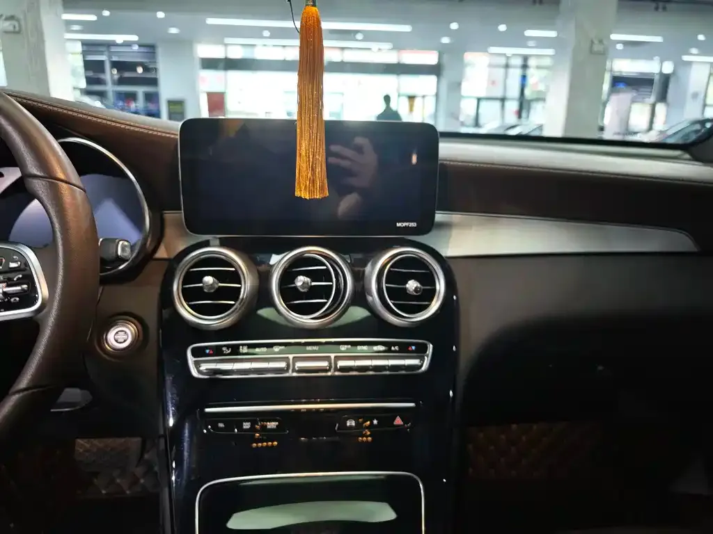 Mercedes-Benz GLC 2022 из CN, фото 9