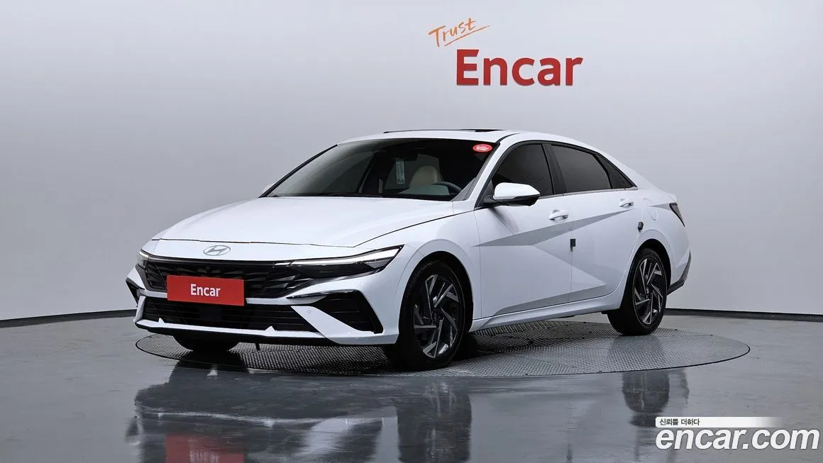 Hyundai AVANTE 2024 из KR, фото 1