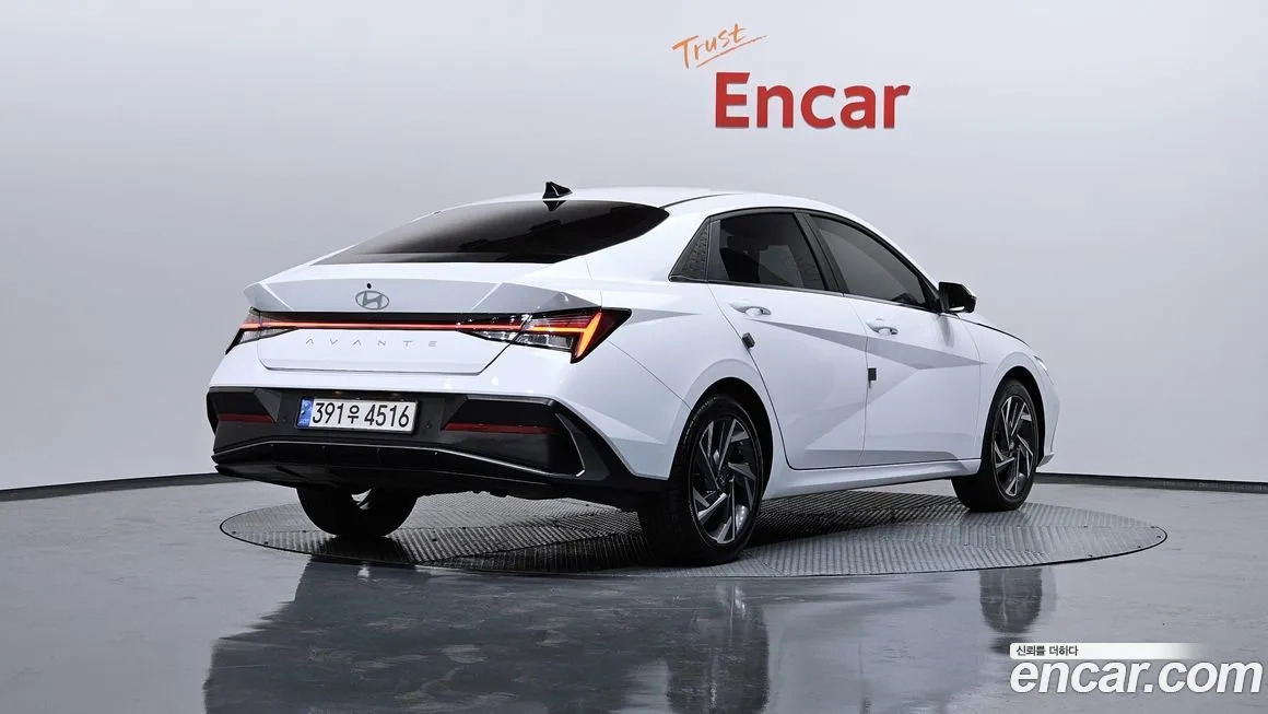 Hyundai AVANTE 2024 из KR, фото 2