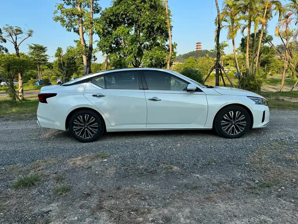 Nissan Teana 2023 из CN, фото 7