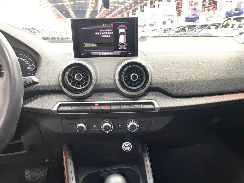 Audi Q2L 2022 из CN, фото 10