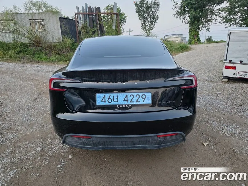 Tesla Model 3 2025 из KR, фото 2