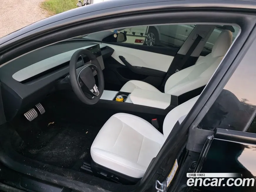 Tesla Model 3 2025 из KR, фото 5