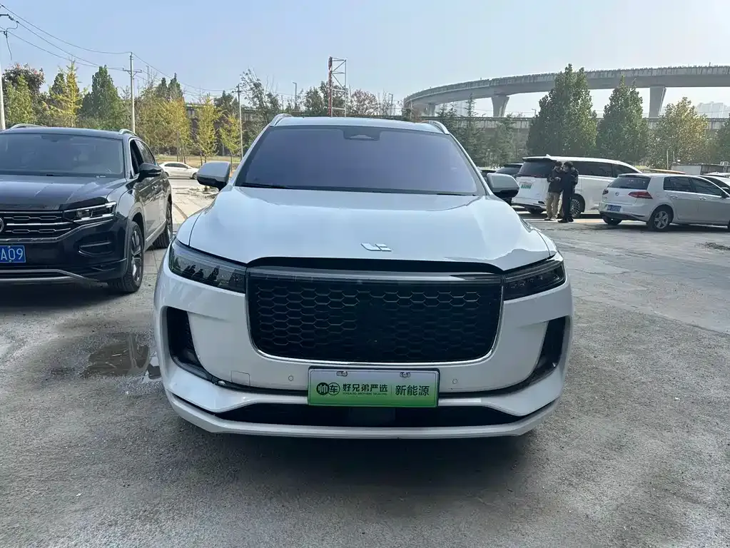 Li Auto ONE 2022 из CN, фото 2