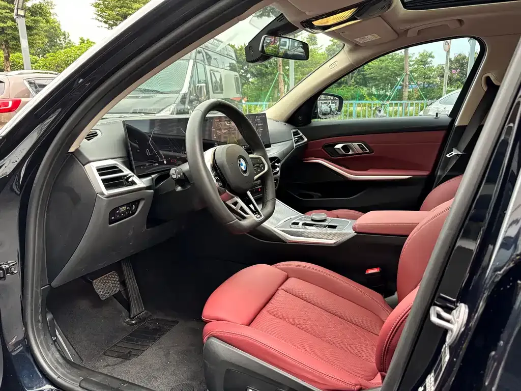 BMW 3 Series 2025 из CN, фото 10