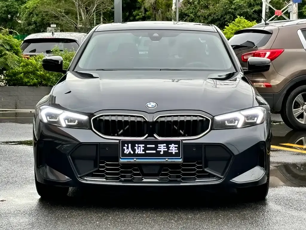 BMW 3 Series 2025 из CN, фото 2