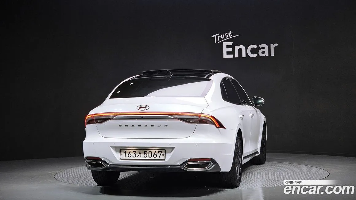 Hyundai Grandeur 2022 из KR, фото 4