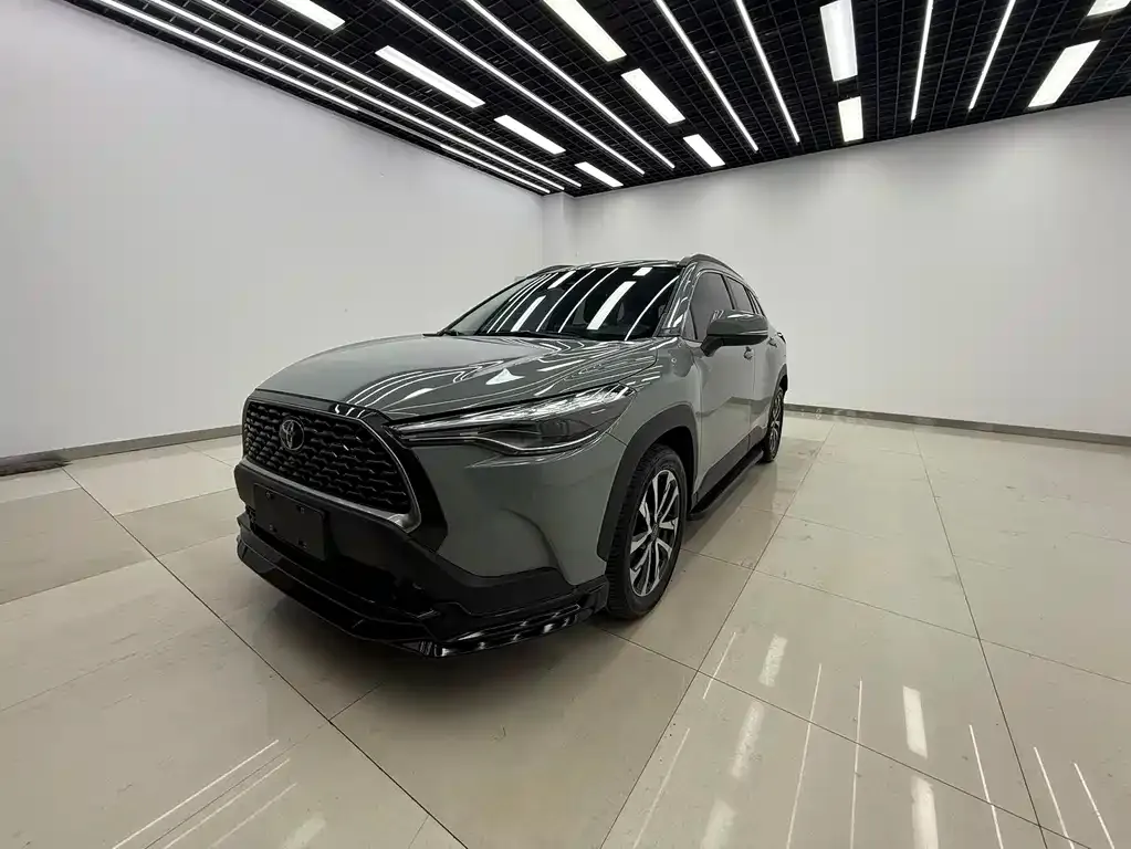 Toyota Corolla Cross 2022 из CN, фото 1