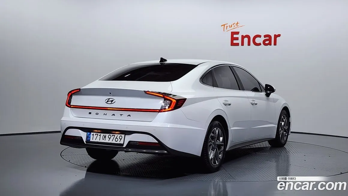 Hyundai Sonata — фото 2