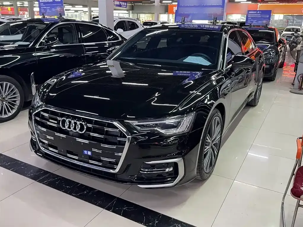 Audi A6L 2024 из CN, фото 2