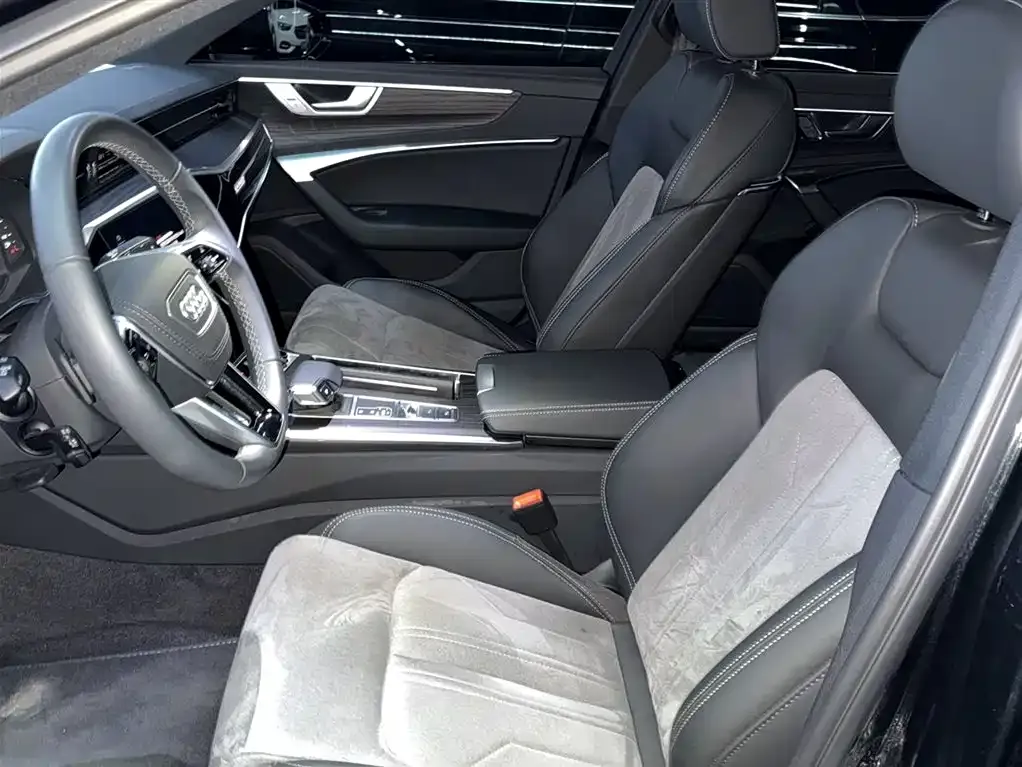 Audi A6L 2024 из CN, фото 9