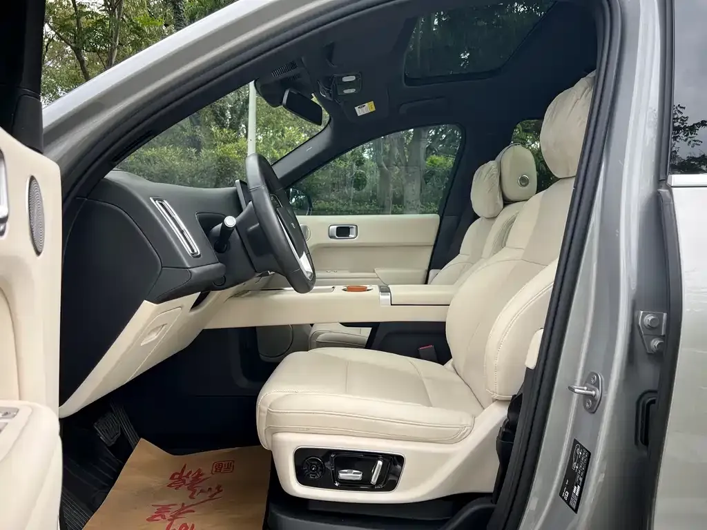 Li Auto L8 2023 из CN, фото 8