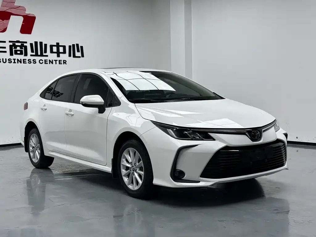 Toyota Corolla 2021 из CN, фото 3