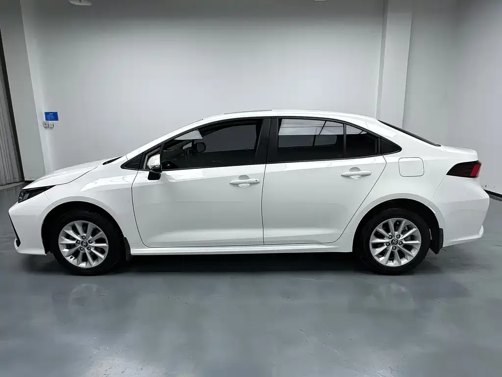 Toyota Corolla 2021 из CN, фото 5