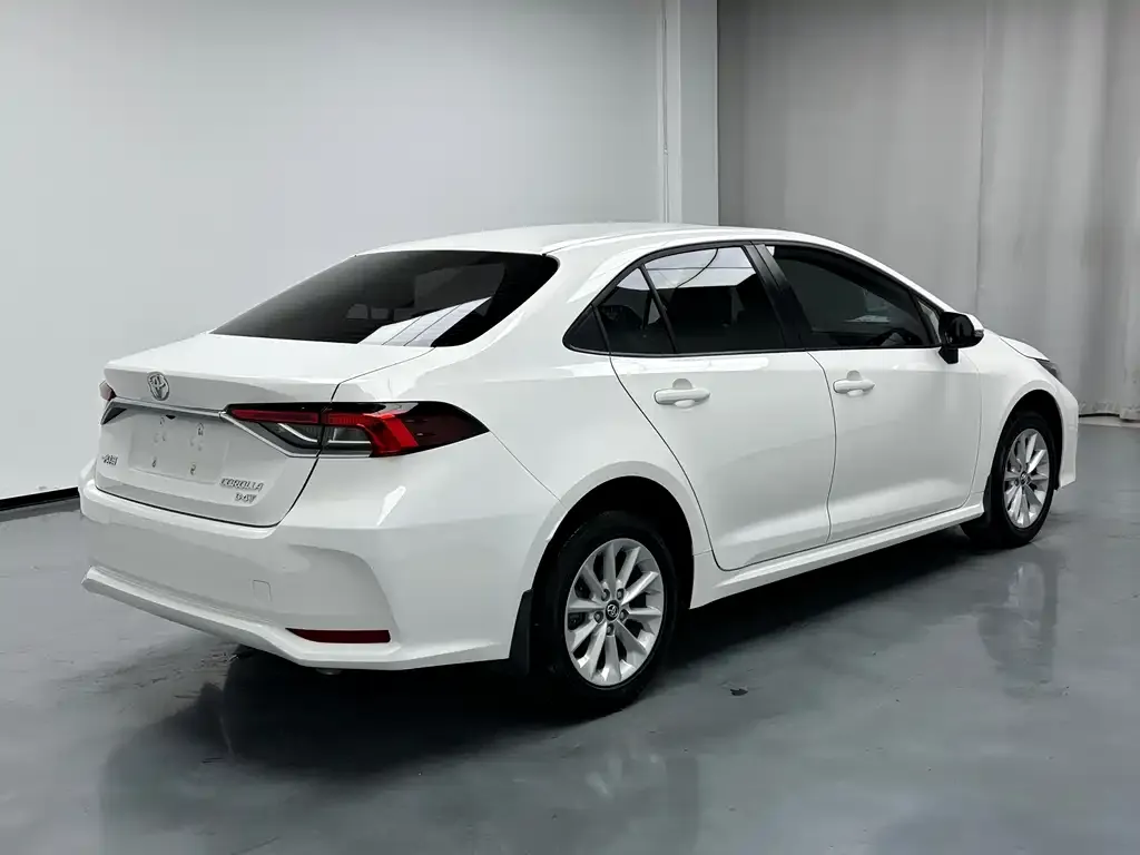 Toyota Corolla 2021 из CN, фото 6