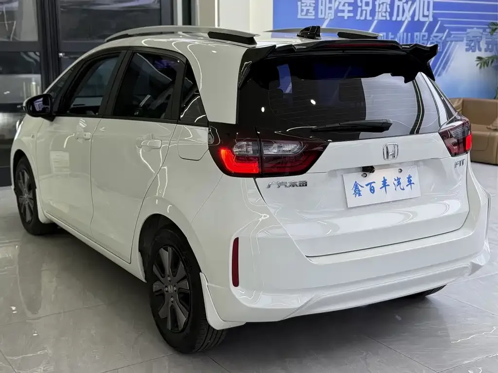 Honda Fit 2023 из CN, фото 10