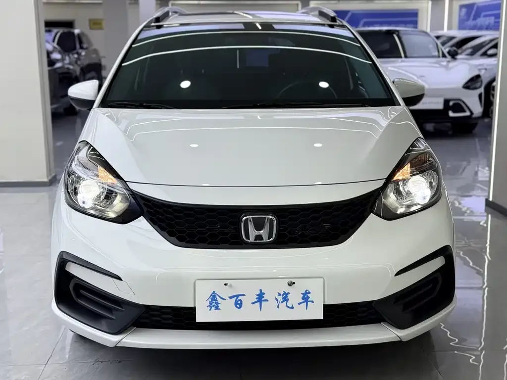 Honda Fit 2023 из CN, фото 2