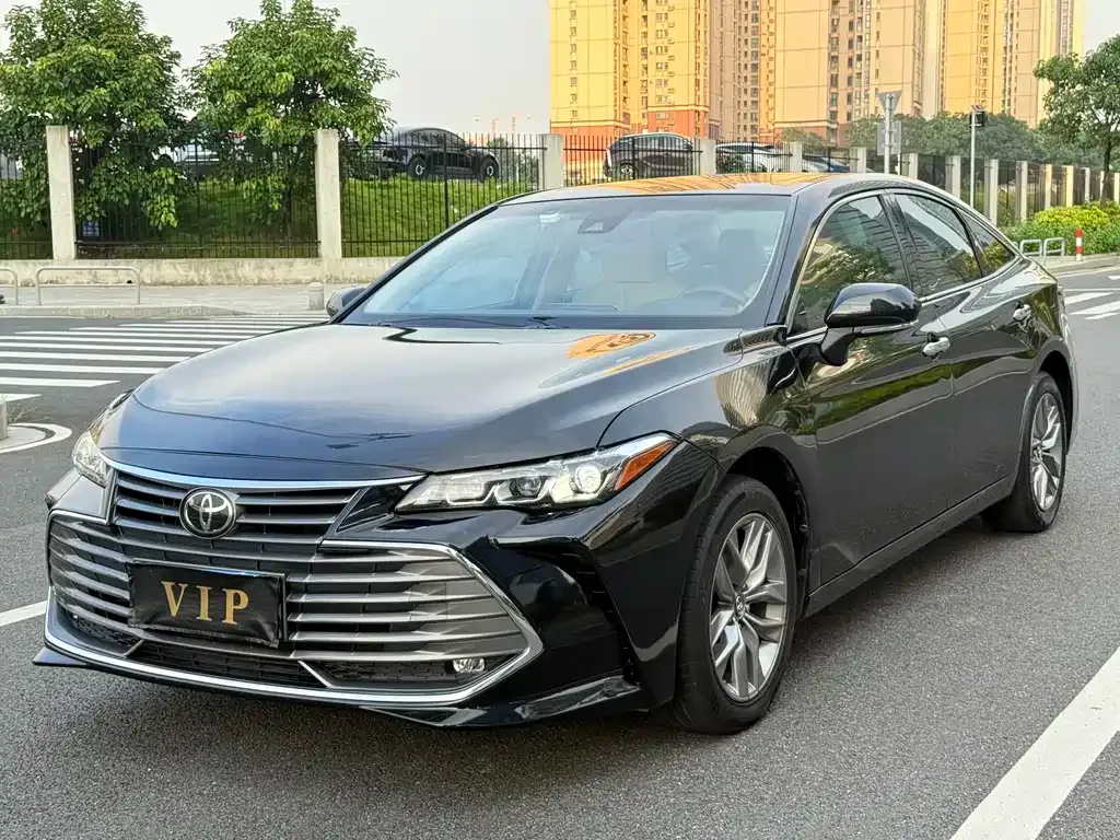 Toyota Avalon 2022 из CN, фото 3
