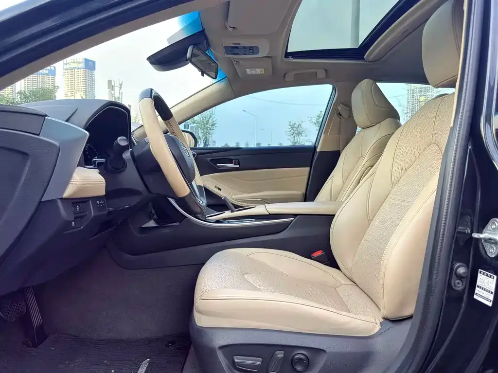 Toyota Avalon 2022 из CN, фото 4