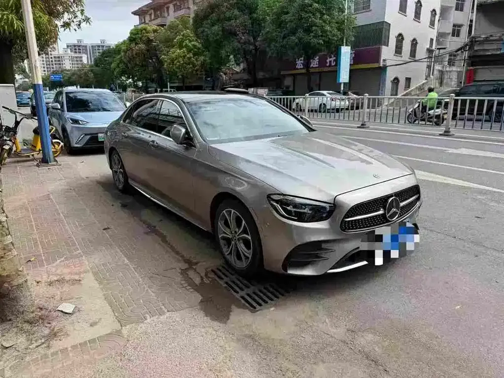Mercedes-Benz E-Class 2021 из CN, фото 2
