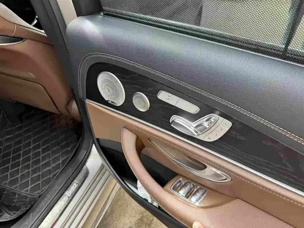 Mercedes-Benz E-Class 2021 из CN, фото 4