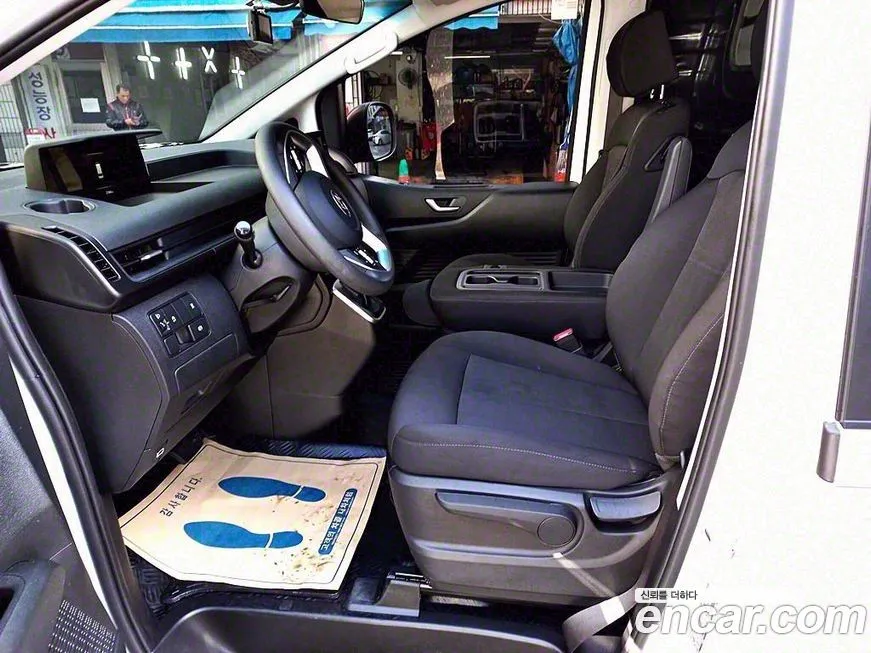 Hyundai Staria — фото 10