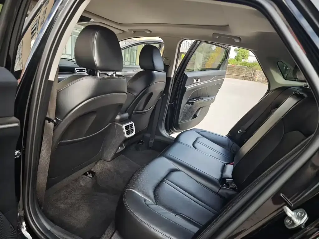 Kia K5 2021 из CN, фото 8