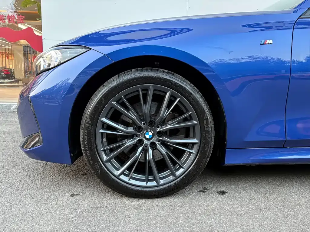 BMW 3 Series 2023 из CN, фото 9