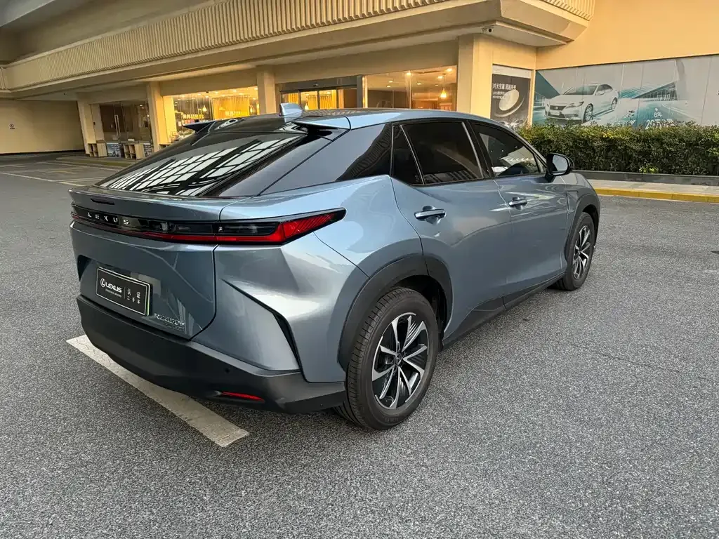 Lexus RZ 2023 из CN, фото 5