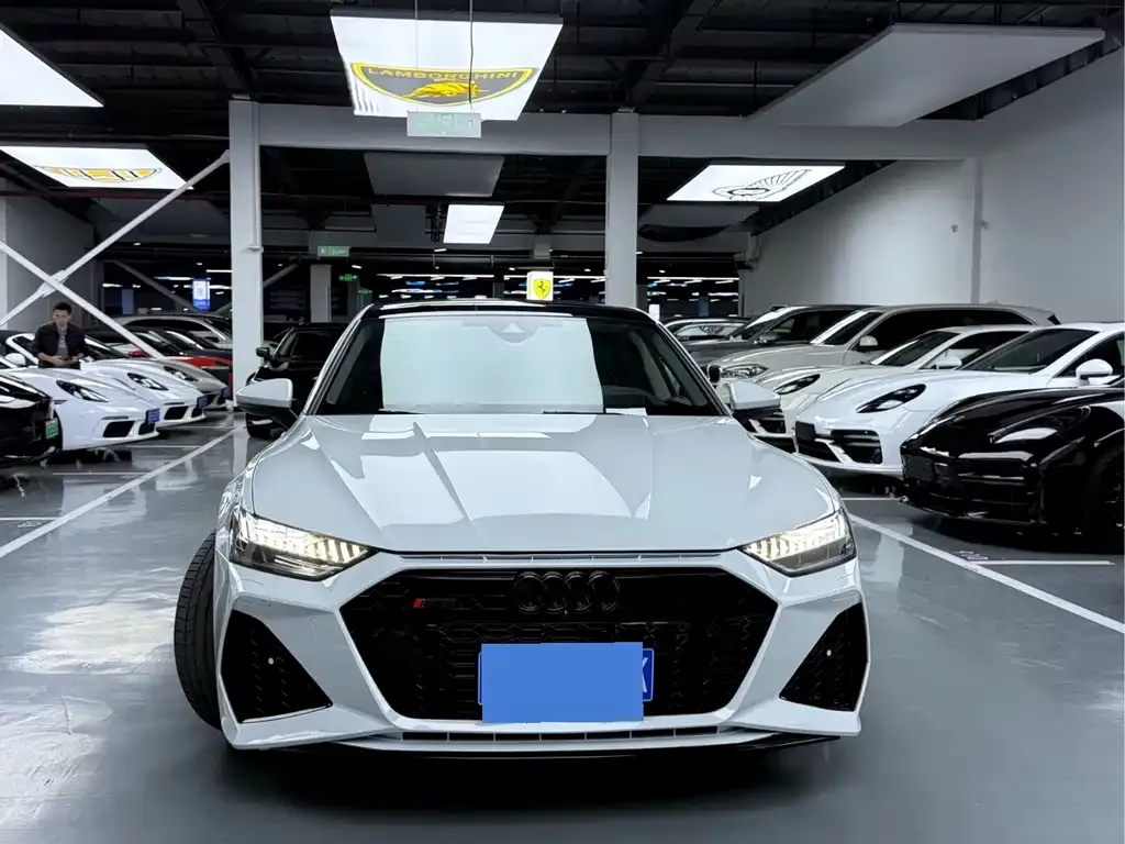 Audi A7 2022 из CN, фото 2