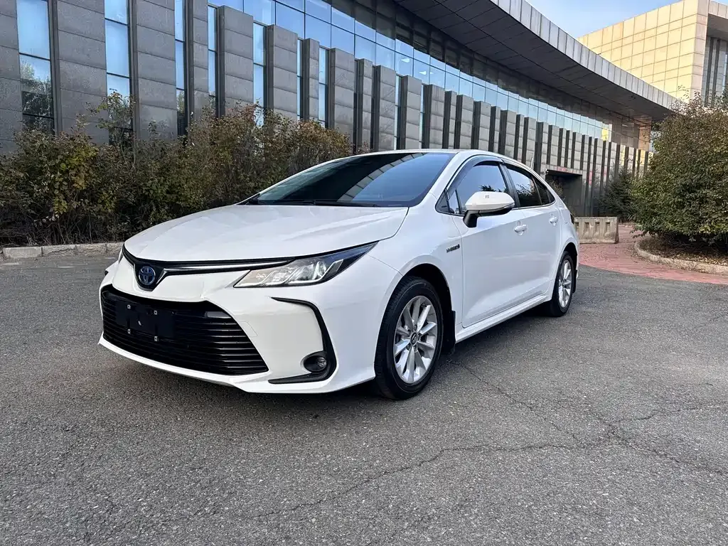 Toyota Corolla 2022 из CN, фото 1