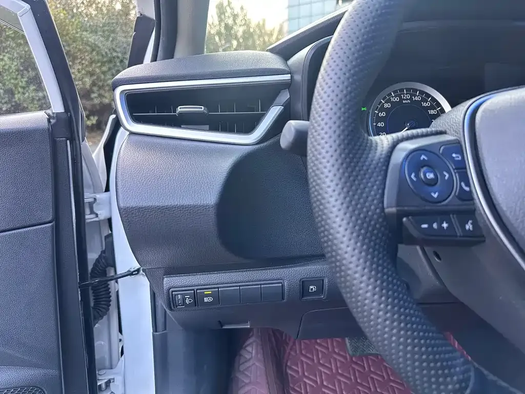 Toyota Corolla 2022 из CN, фото 8