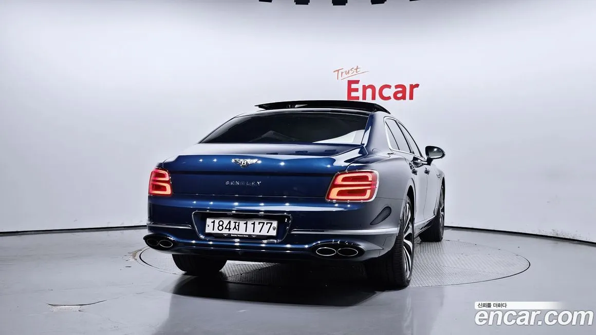 Bentley Flying Spur 2024 из KR, фото 4